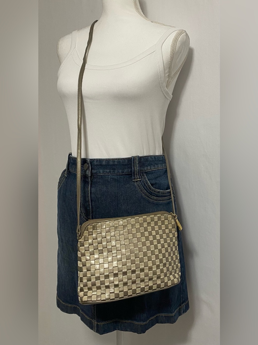 Ganson Woven Metallic Crossbody Bag in Gold
